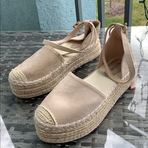 PLT platform flats